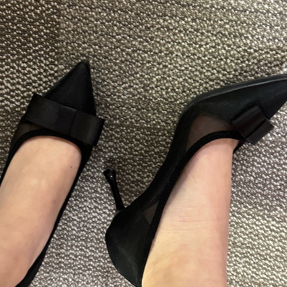 🖤Black bow mesh pumps🖤 - Picture 4 of 11